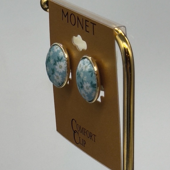 Monet Vintage Clip on Button Earrings Blue - Picture 4 of 5